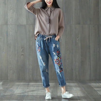 Embroidered Elastic Waist Cropped Jeans