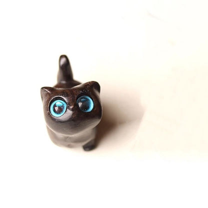 Curious Cat Carving, Guaiac wood/ Rosewood 😻